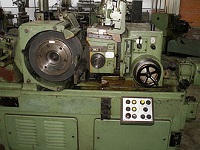 Cylindrical grinder